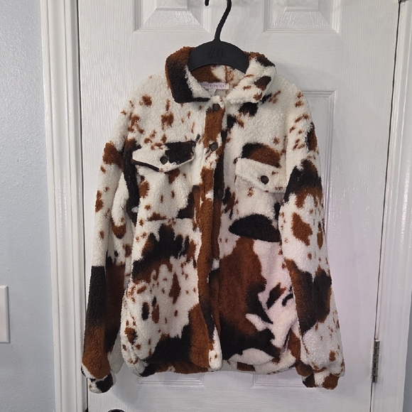 honey and sparkle Other - Cozy Kids' Faux Fur Jacket - Brown and White